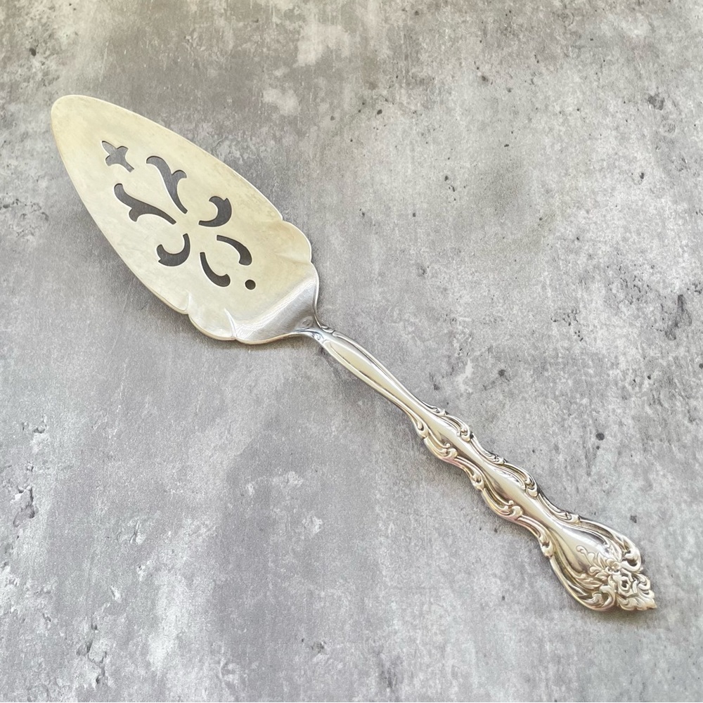 Vtg International Silverplate Flatware Pie Cake Server Interlude c1971
